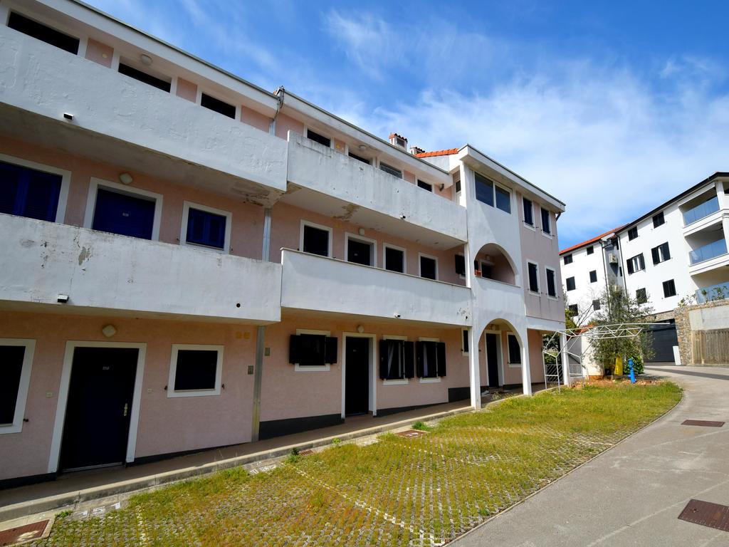 Apartment Oresic Malinska Exteriér fotografie